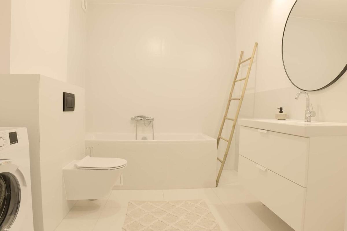 New 2floor Security Park Mall Airport Apartament Warszawa