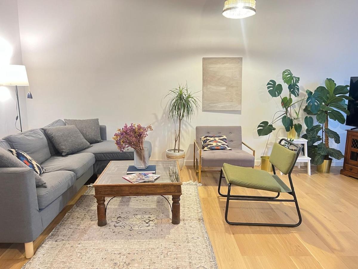New 2floor Security Park Mall Airport Apartment Warsaw