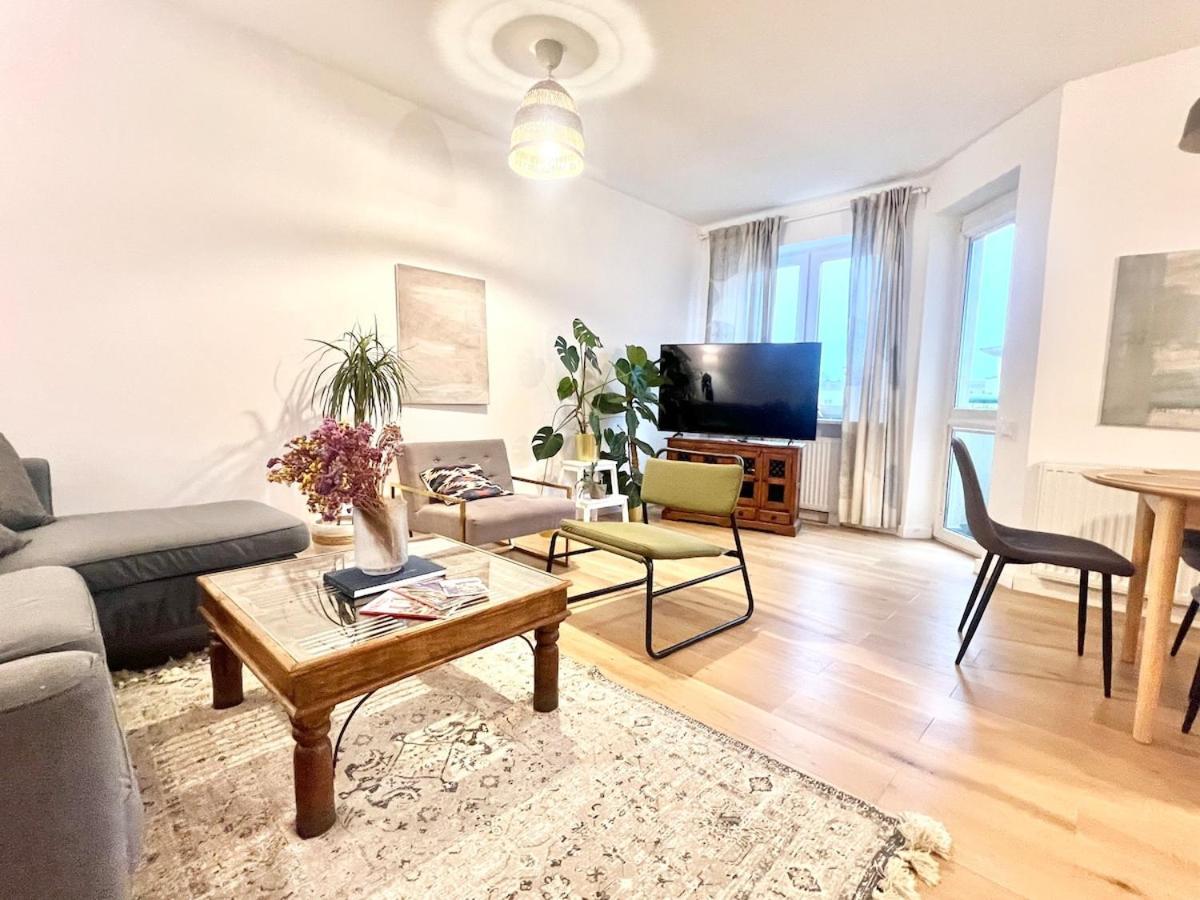 Apartament New 2floor Security Park Mall Airport *